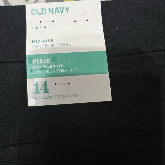 NWT Old Navy Women’s Pixie Pants - Picture 5 of 6